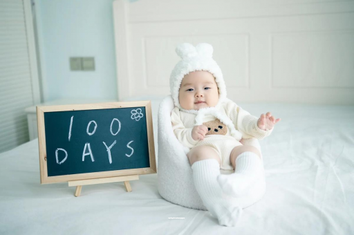 克拉玛依宝宝多大开始攒肚子 克拉玛依宝宝多大开始攒肚子